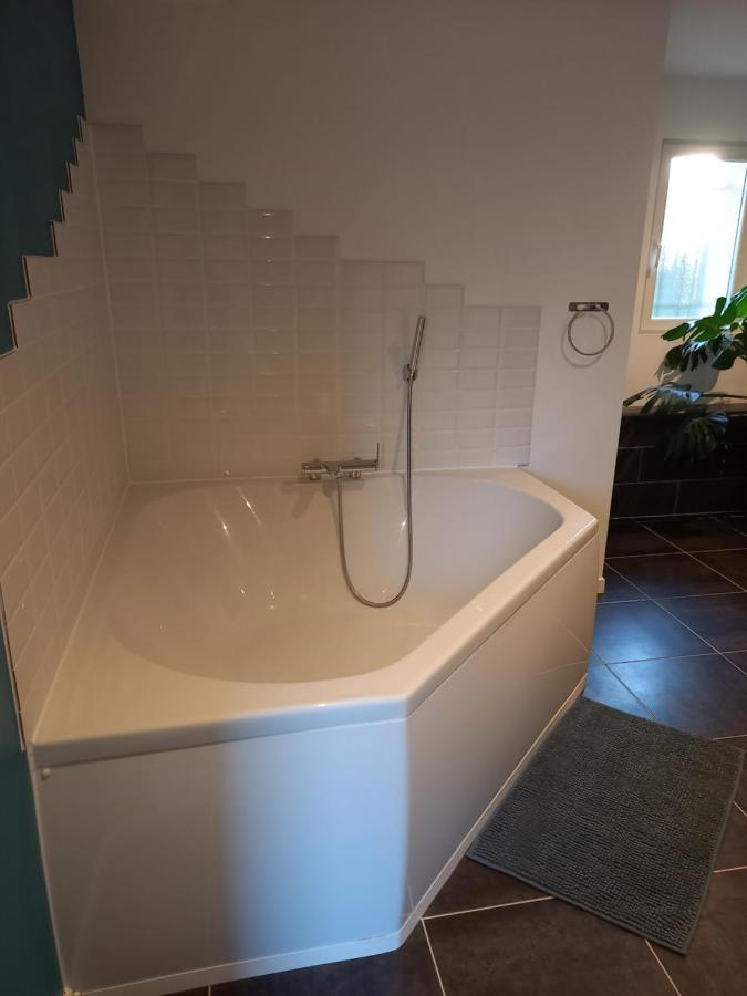 logement indépendant Tour-en-Sologne Esterno foto