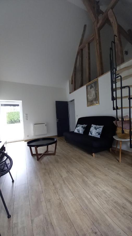 logement indépendant Tour-en-Sologne Esterno foto